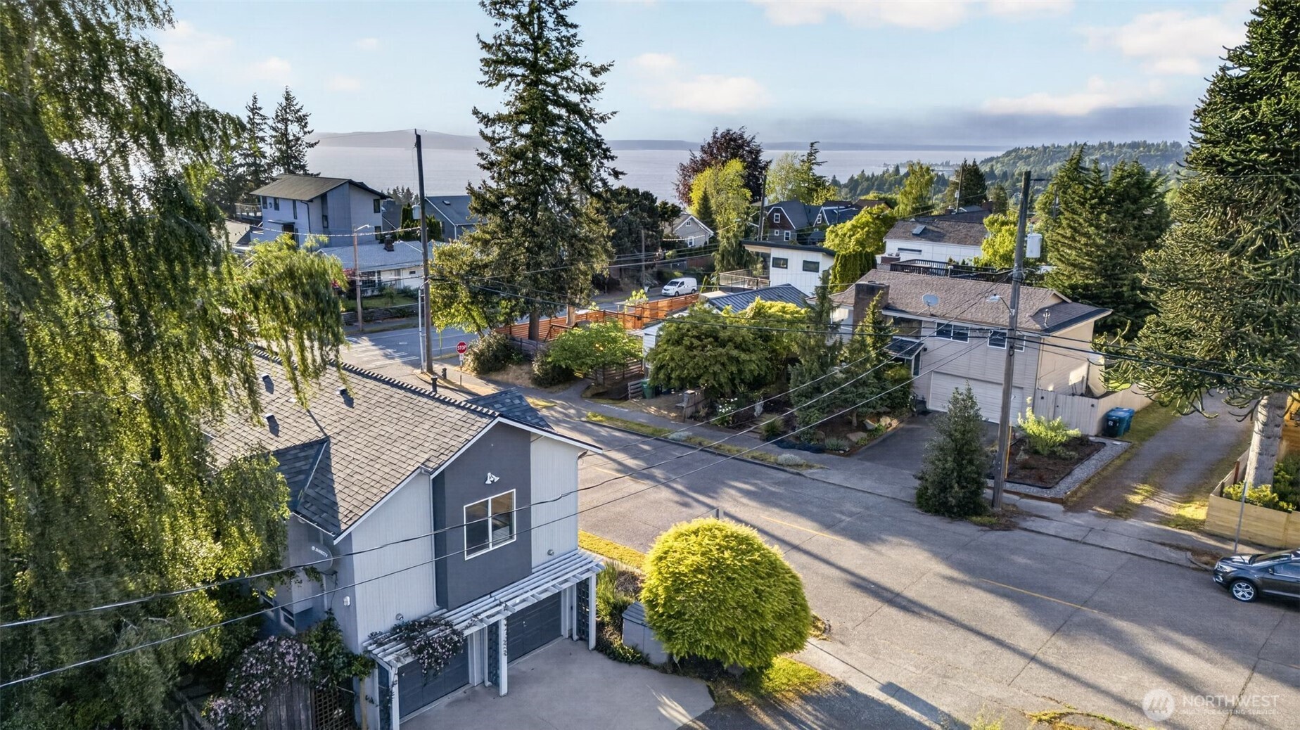 7700 California Avenue SW, Seattle, WA 98136