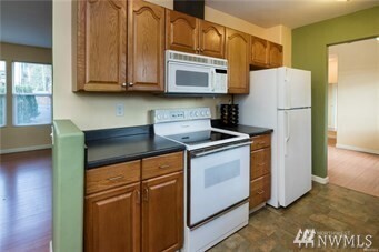 6461 NE 181st Street , Kenmore, WA 98028