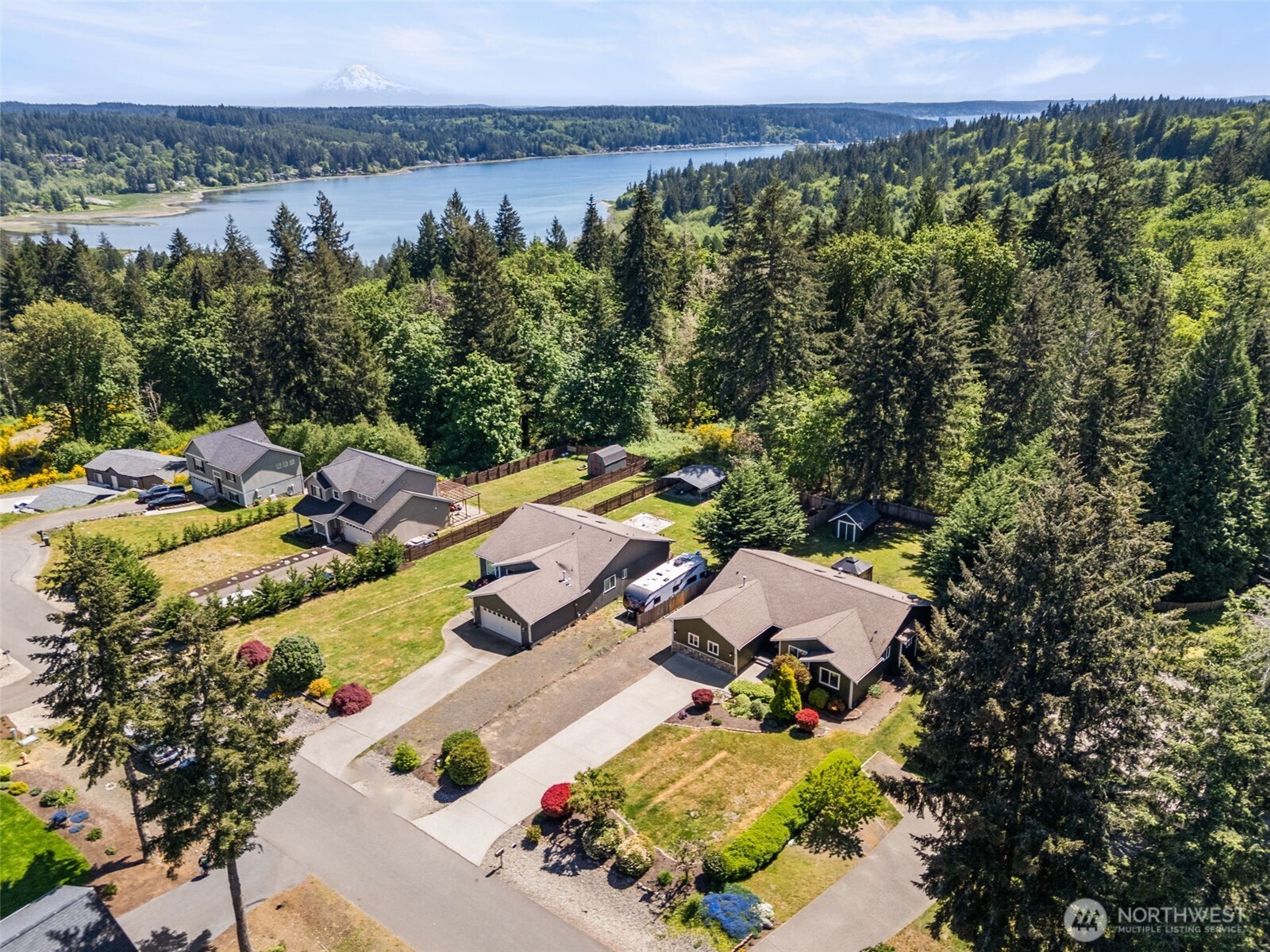 100 E Cardinal Court , Allyn, WA 98524