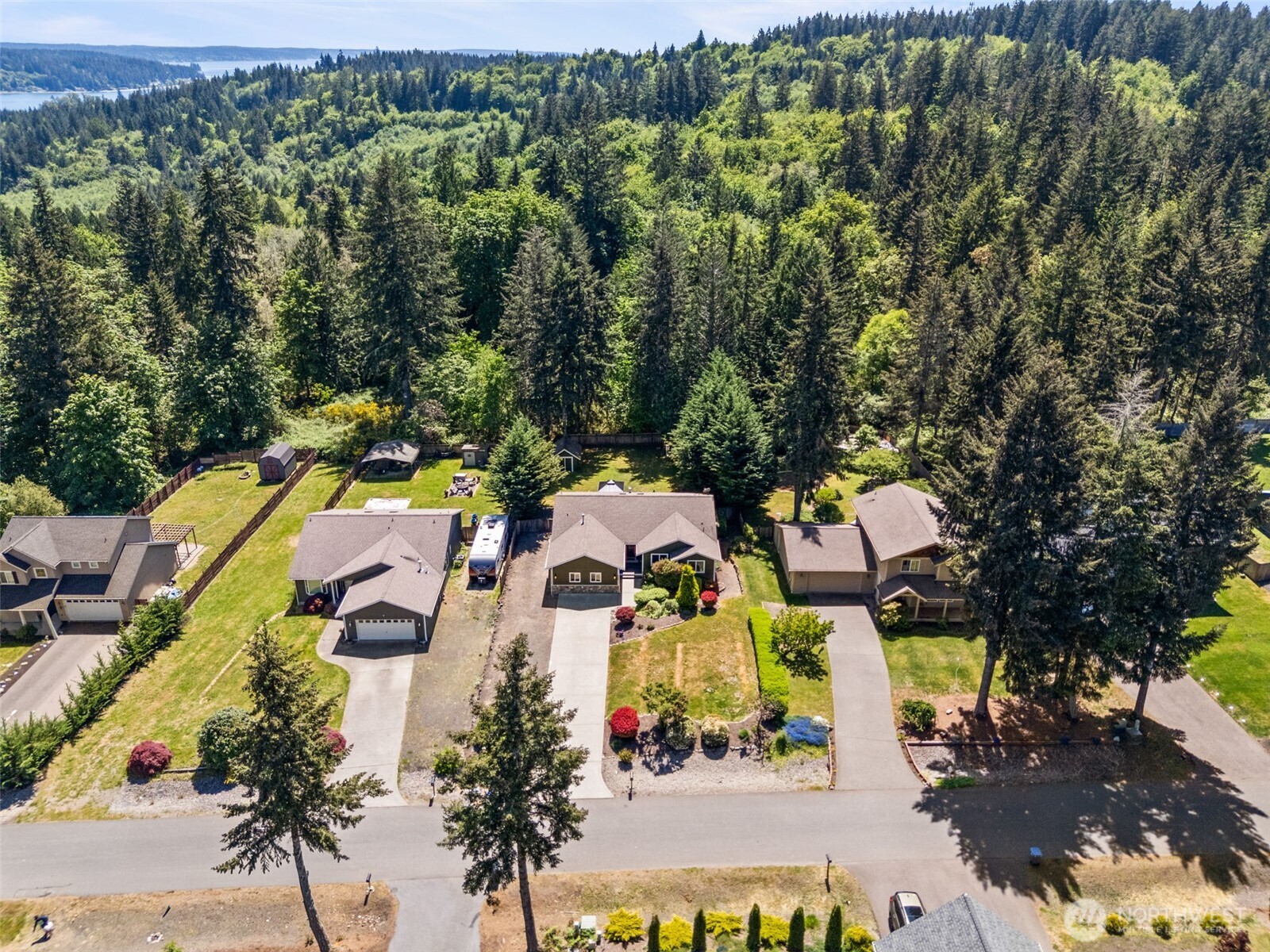 100 E Cardinal Court , Allyn, WA 98524