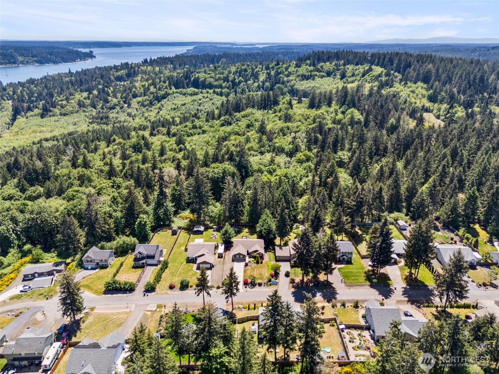 100 E Cardinal Court , Allyn, WA 98524