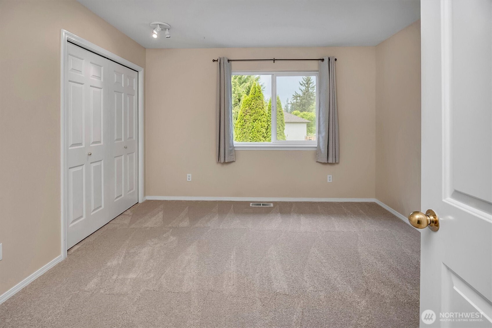 12505 234th Street SE, Snohomish, WA 98296