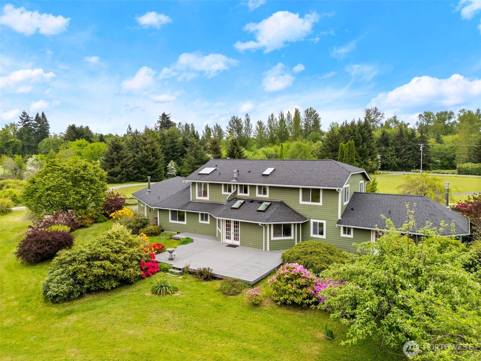 2402 36th Avenue NE, Olympia, WA 98506