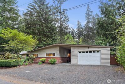 18483 47th Place NE, Lake Forest Park, WA 98155
