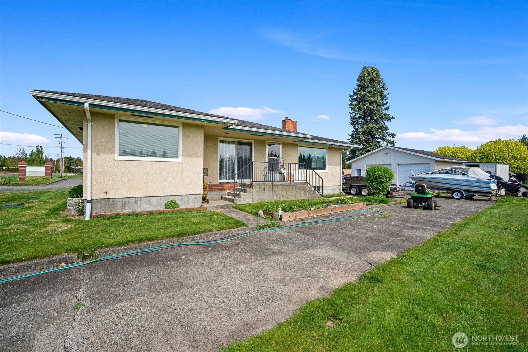 8506 Guide Meridian Road , Lynden, WA 98264