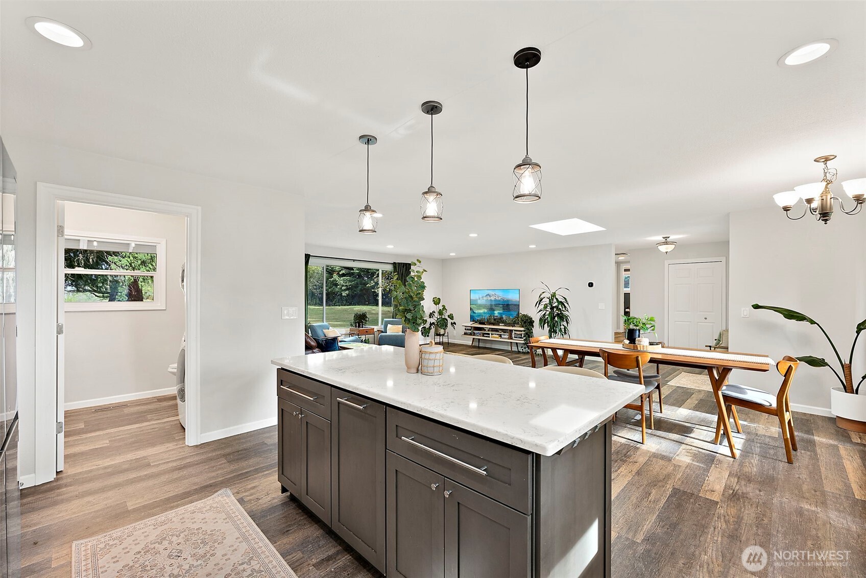 10516 46th Avenue E, Tacoma, WA 98446