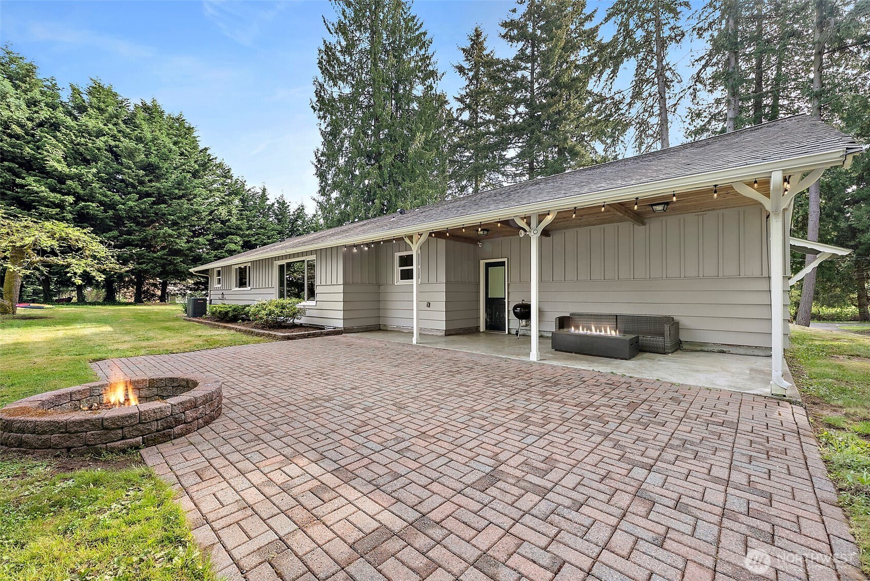 10516 46th Avenue E, Tacoma, WA 98446