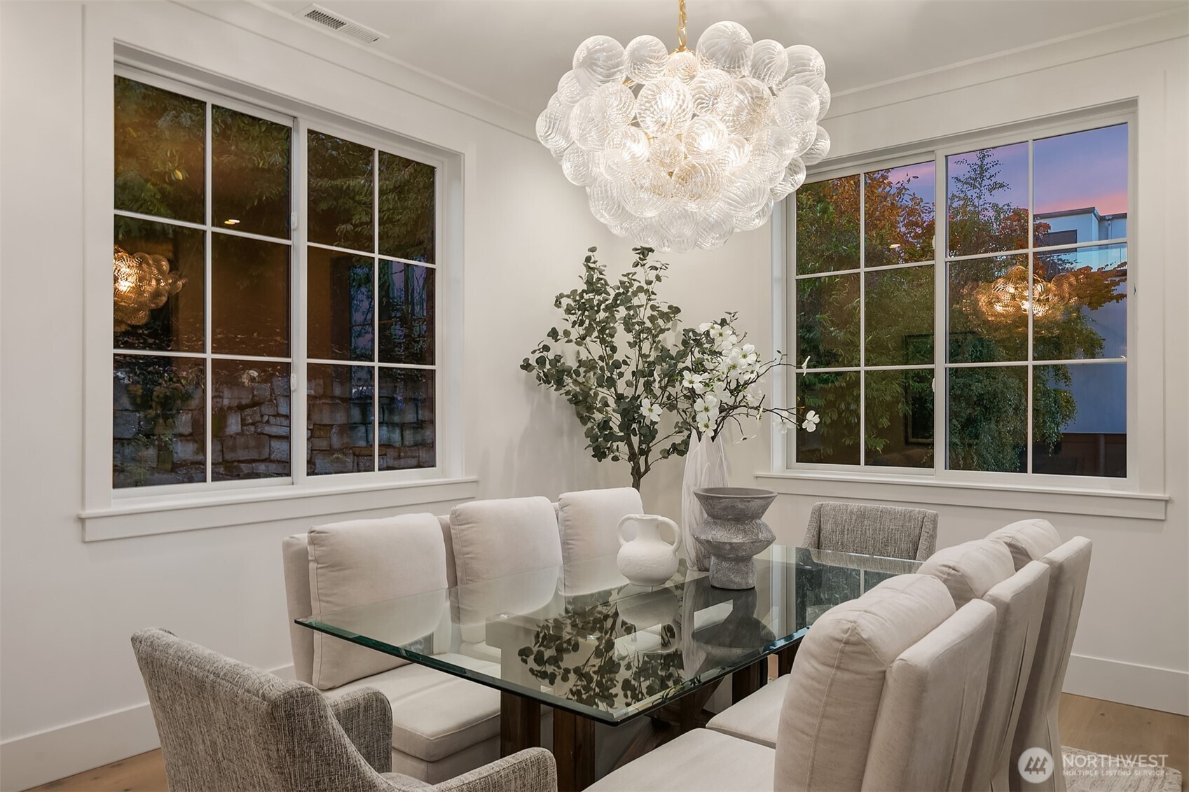 1031 McGilvra Blvd East , Seattle, WA 98112