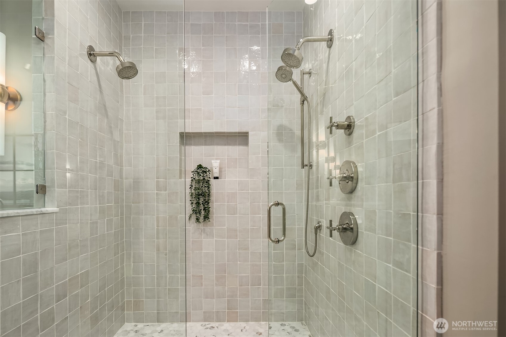 1031 McGilvra Blvd East , Seattle, WA 98112