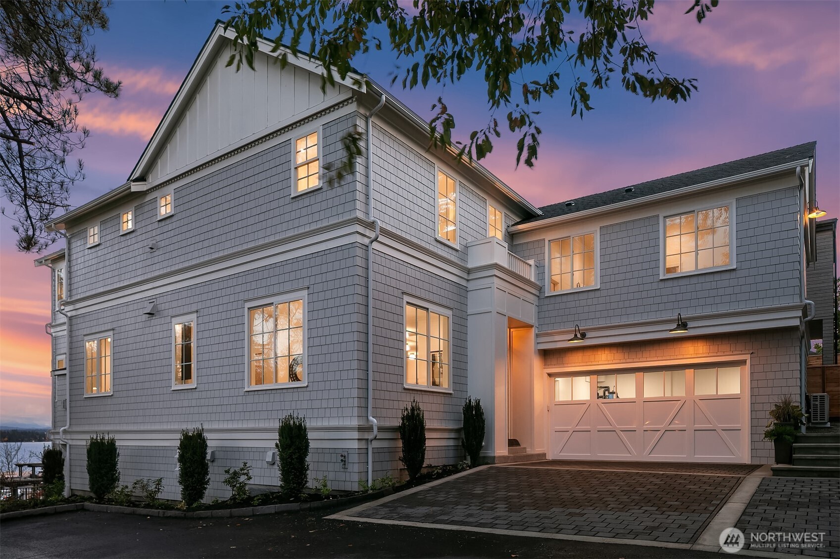 1031 McGilvra Blvd East , Seattle, WA 98112