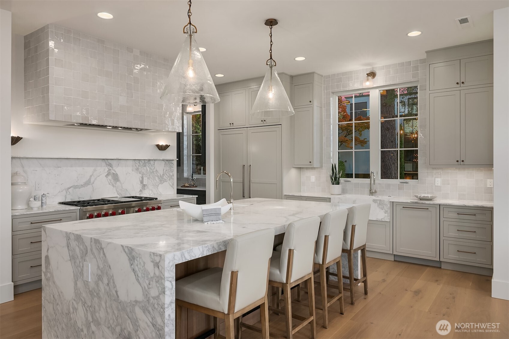 1031 McGilvra Blvd East , Seattle, WA 98112