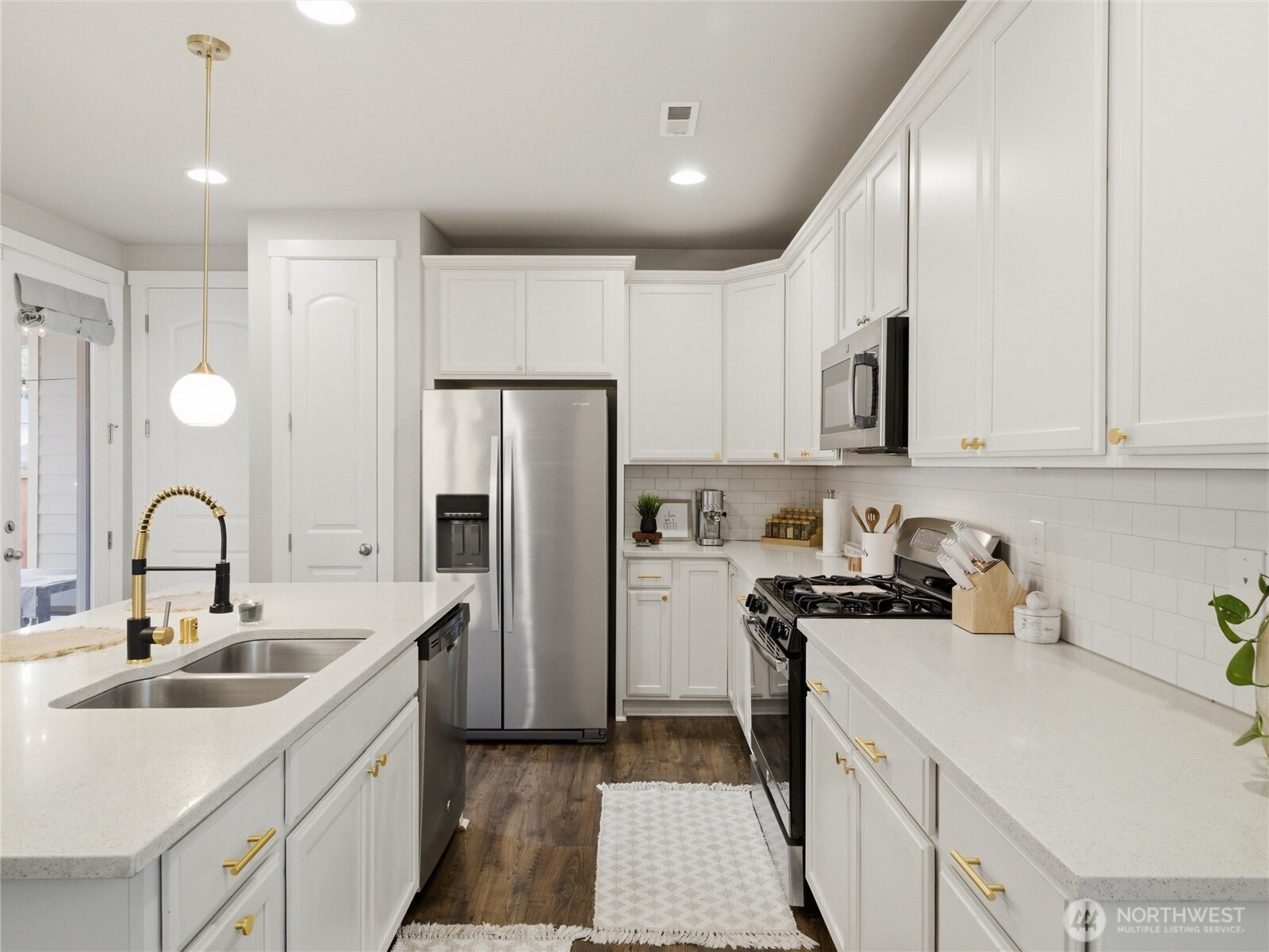 8325 22nd Avenue SE, Lacey, WA 98513