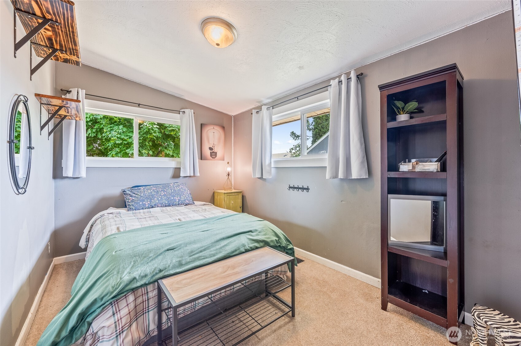 615 N Jerome , East Wenatchee, WA 98802