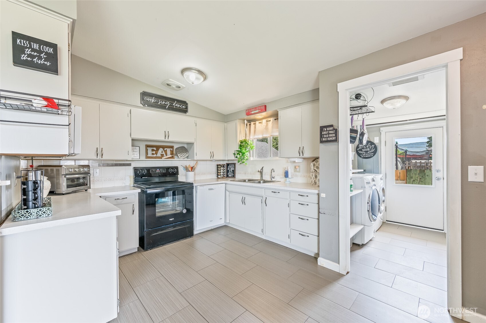 615 N Jerome , East Wenatchee, WA 98802