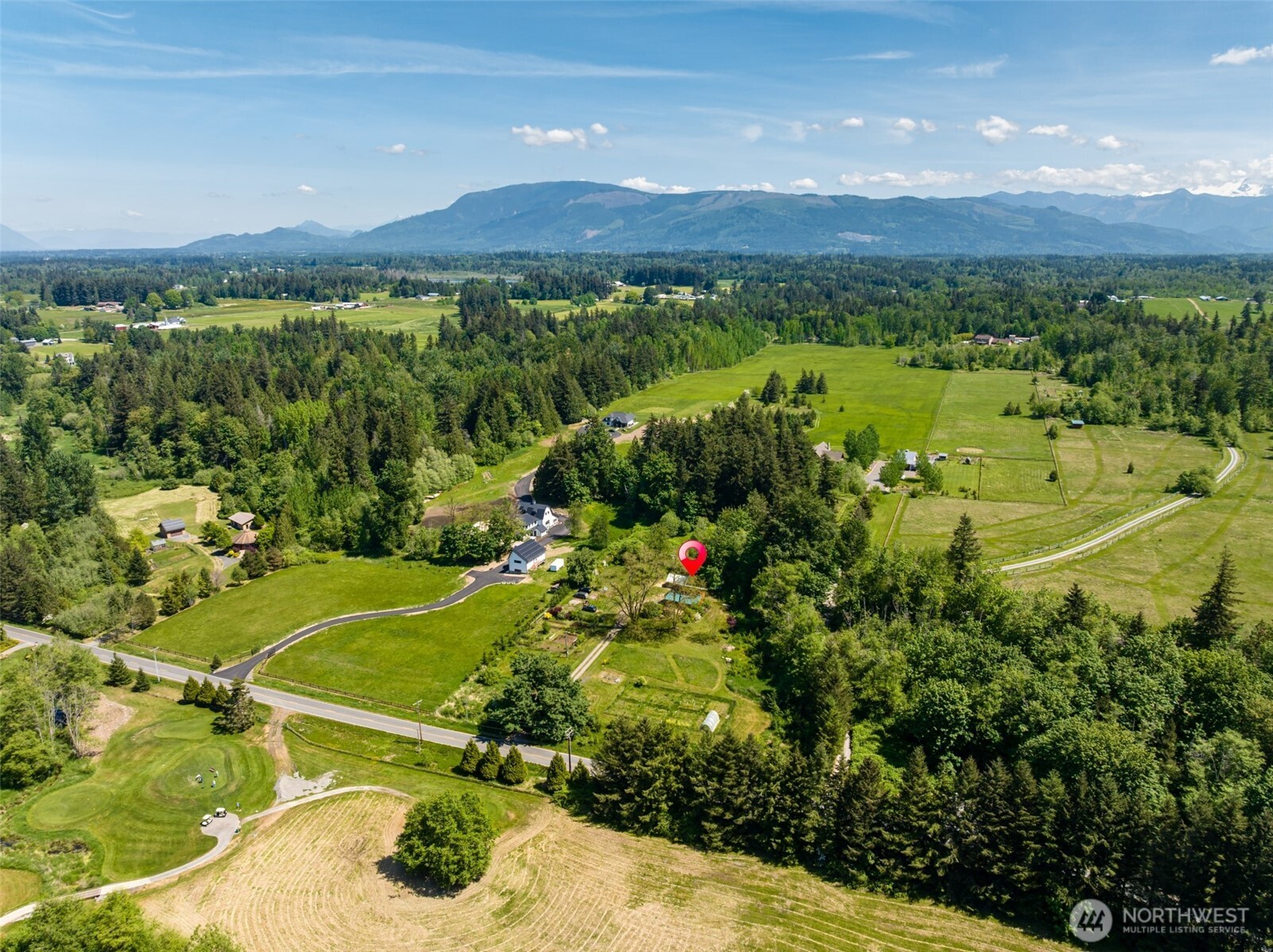5862 Noon Road , Bellingham, WA 98226