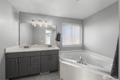 11003 184th Avenue E, Bonney Lake, WA 98391 - Photo 21