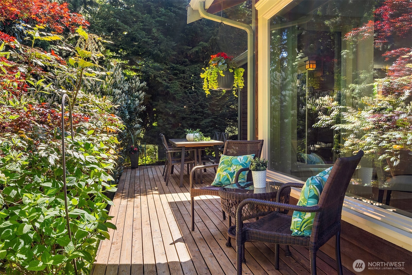 7023 174th Street SW, Edmonds, WA 98026