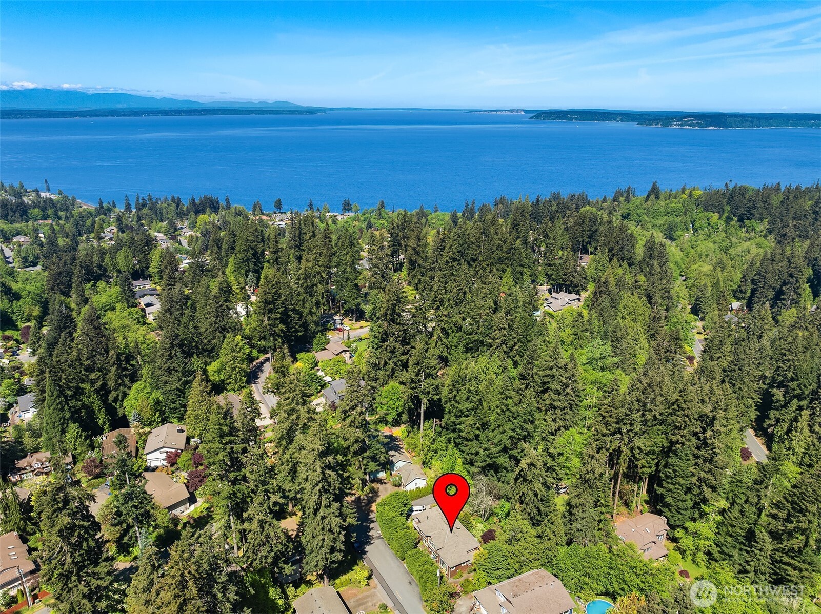7023 174th Street SW, Edmonds, WA 98026