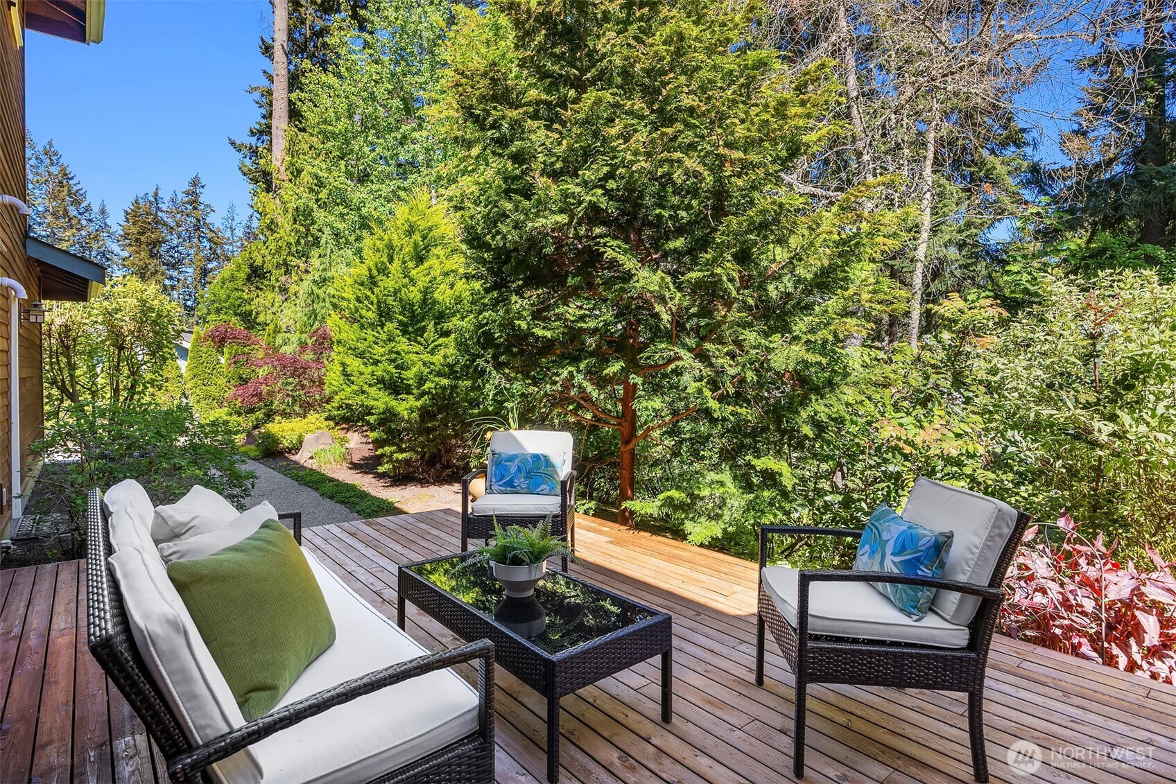 7023 174th Street SW, Edmonds, WA 98026