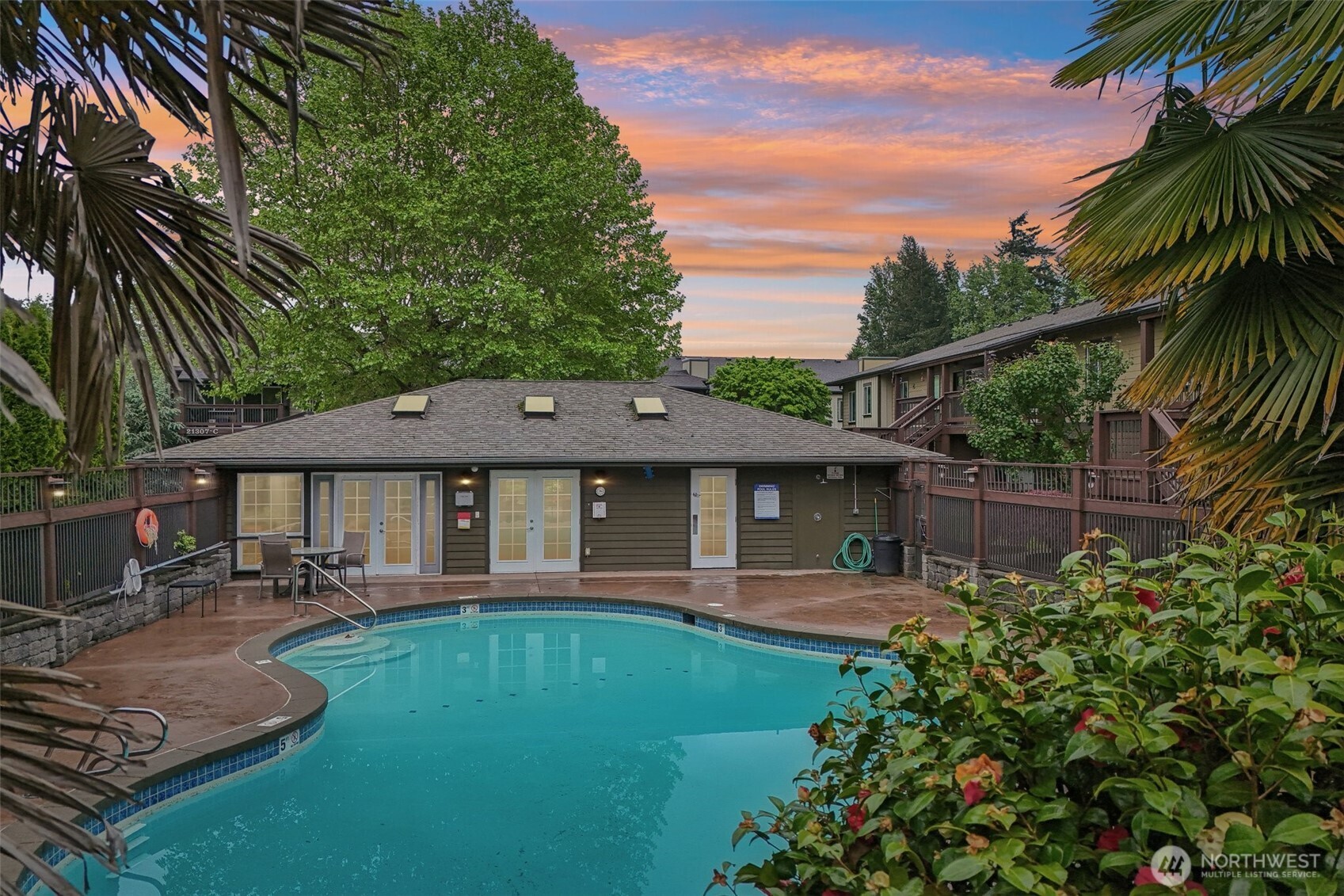 21305 48th Avenue W #B205, Mountlake Terrace, WA 98043