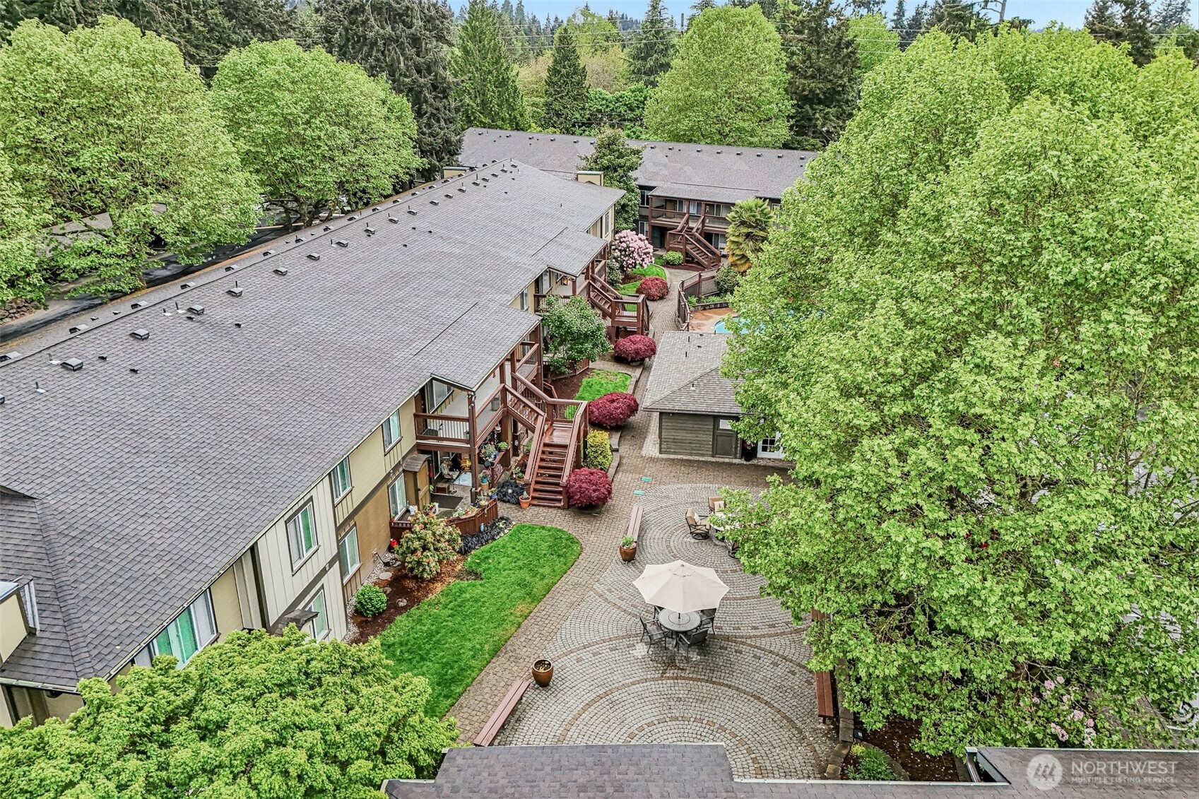 21305 48th Avenue W #B205, Mountlake Terrace, WA 98043
