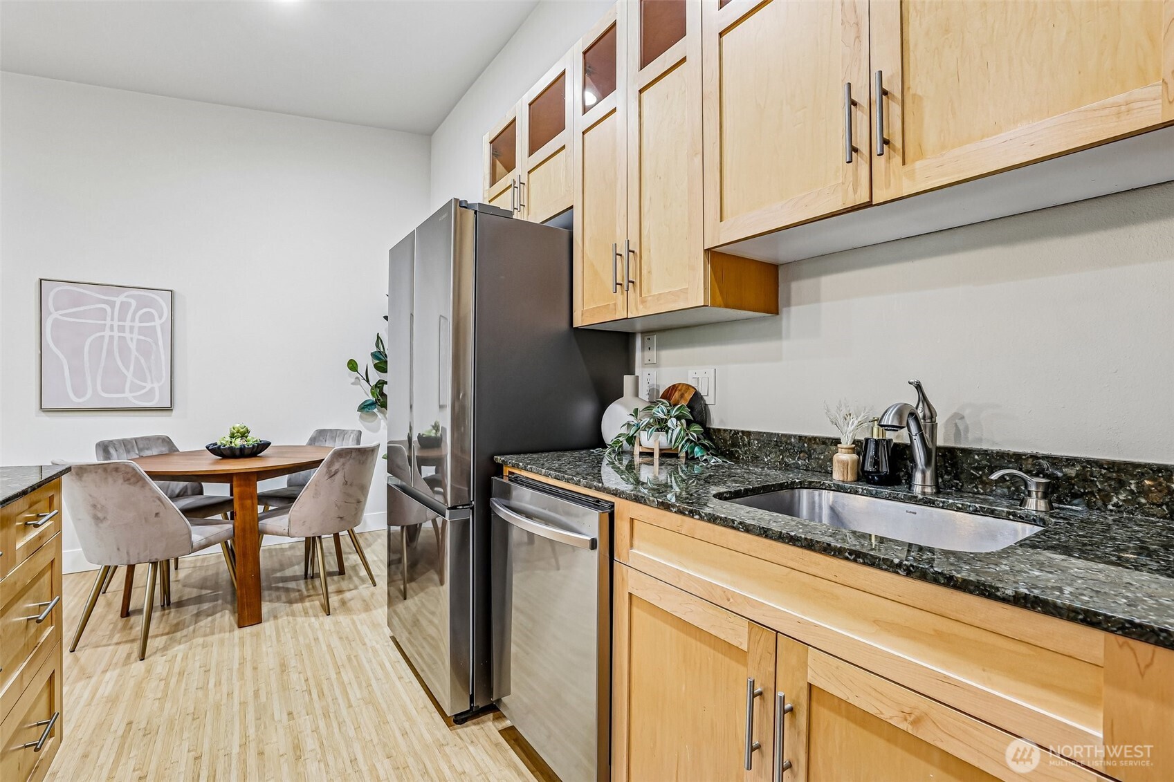 21305 48th Avenue W #B205, Mountlake Terrace, WA 98043