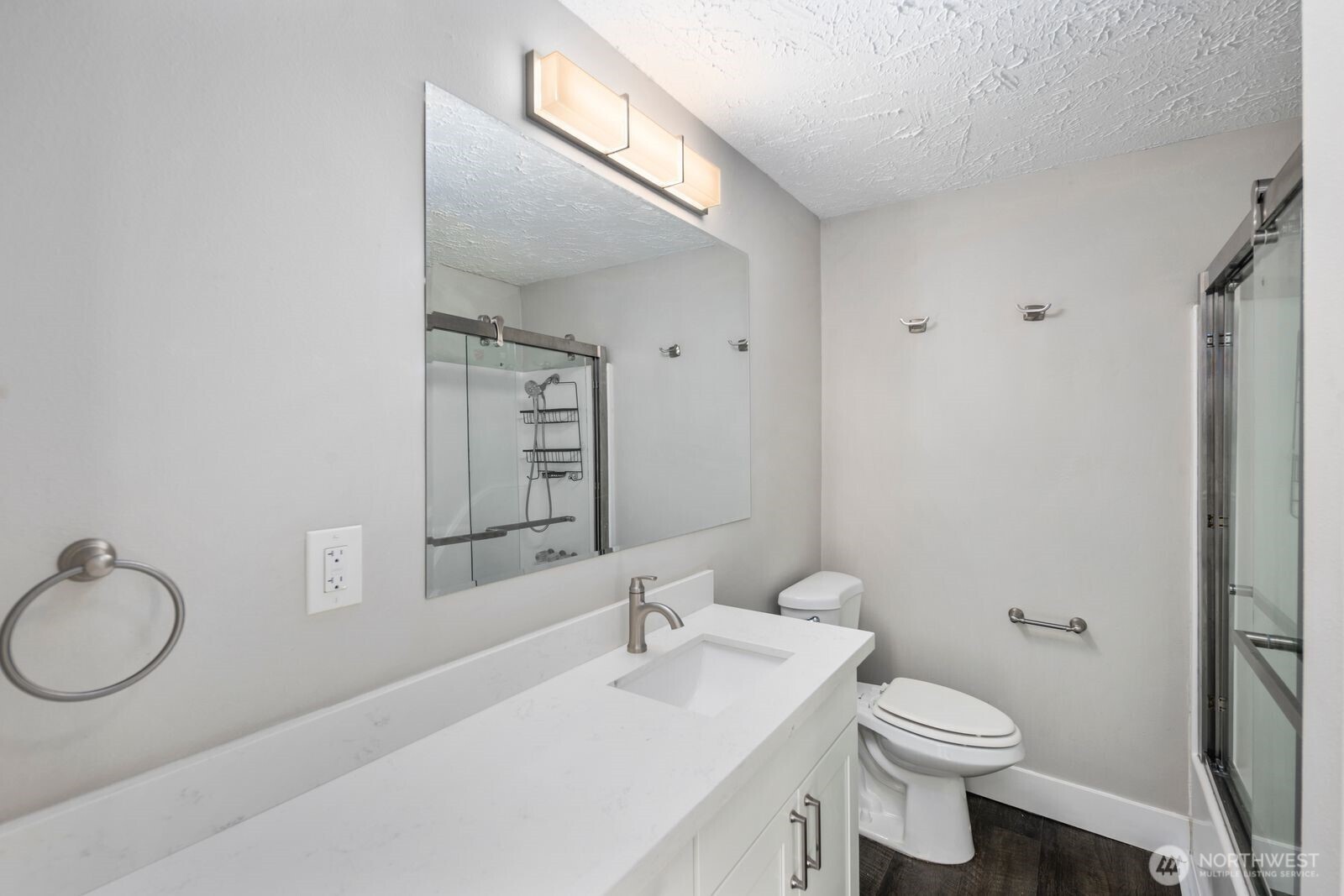 1220 25th Street SE, Auburn, WA 98002