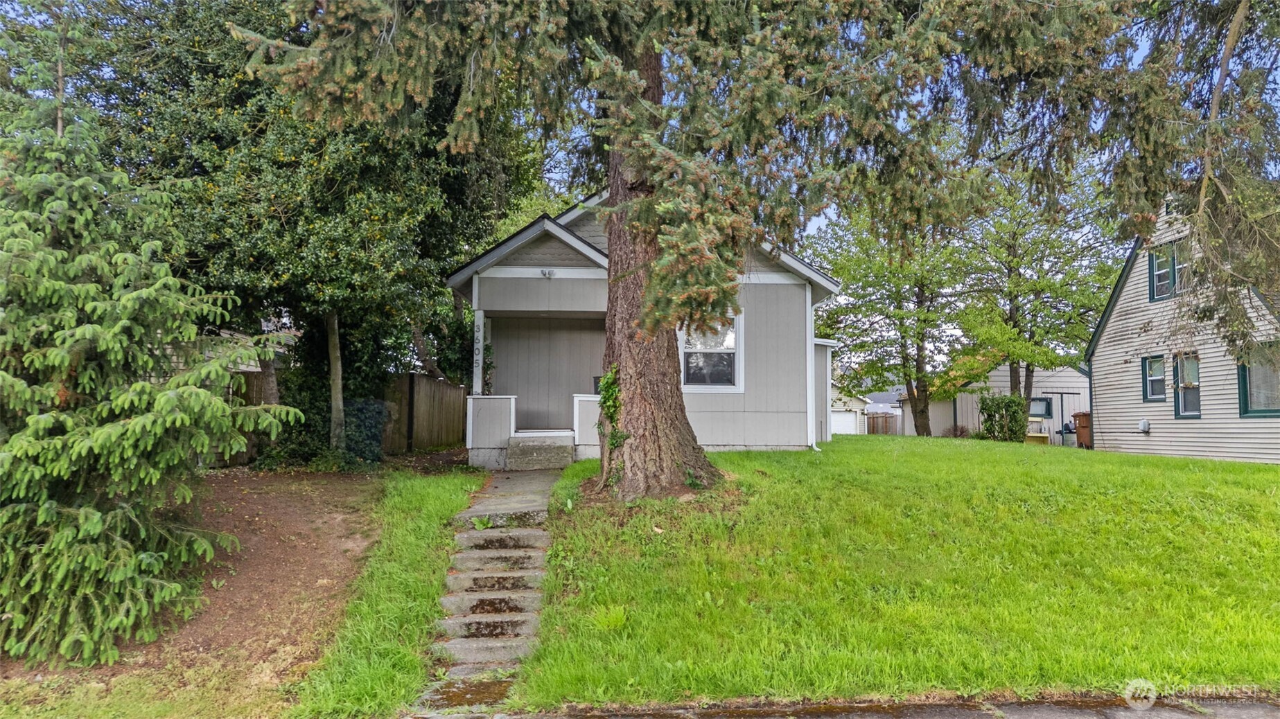 3605 S Cushman Avenue , Tacoma, WA 98418