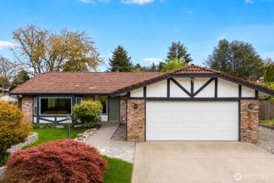 9910 Zircon Drive SW, Lakewood, WA 98498-3420