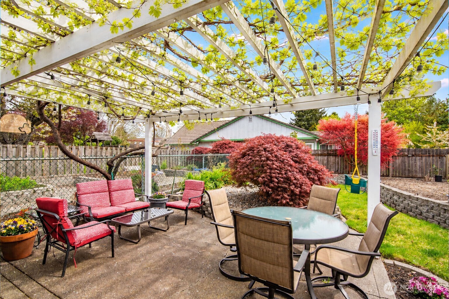 9910 Zircon Drive SW, Lakewood, WA 98498-3420