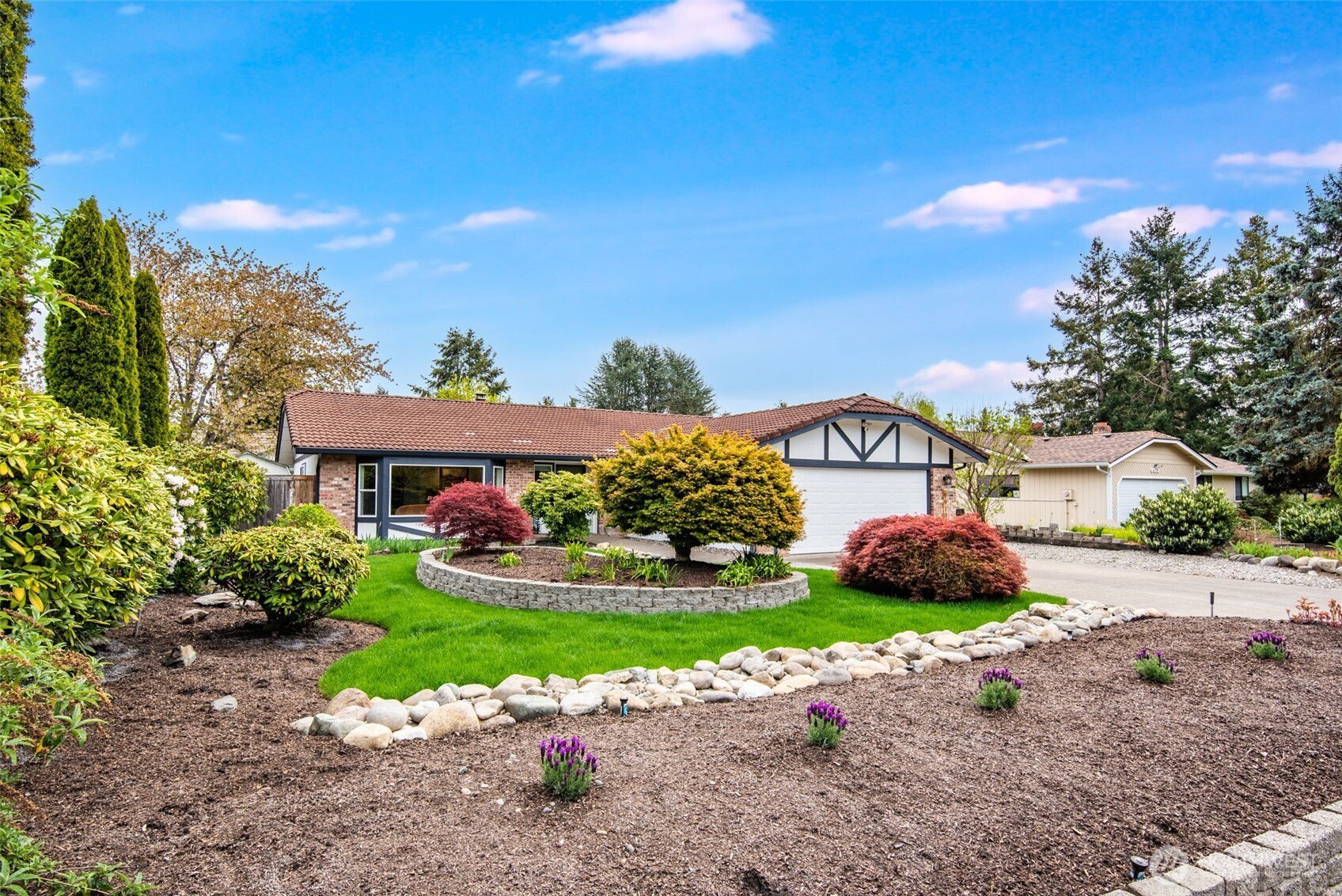 9910 Zircon Drive SW, Lakewood, WA 98498-3420