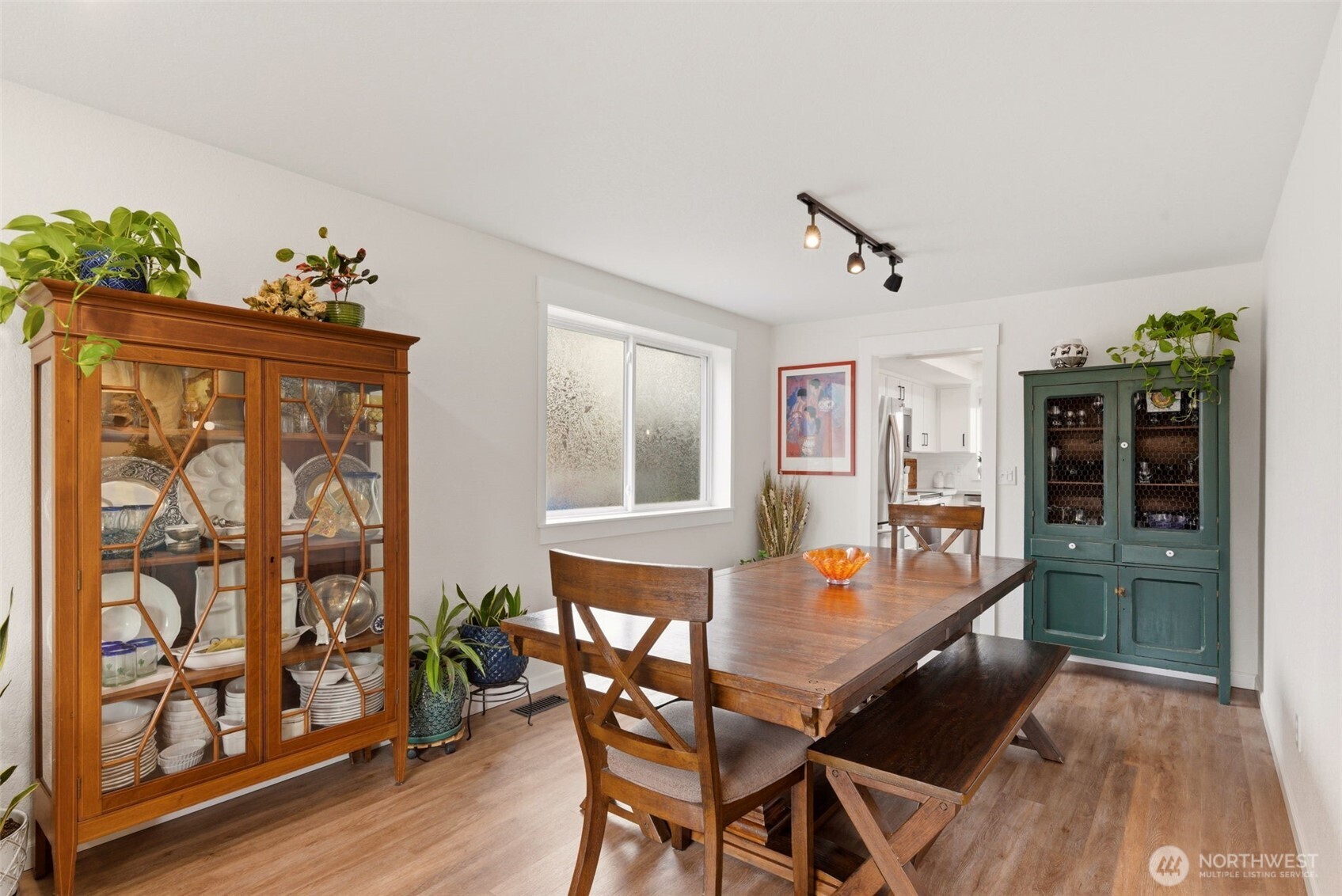 9910 Zircon Drive SW, Lakewood, WA 98498-3420