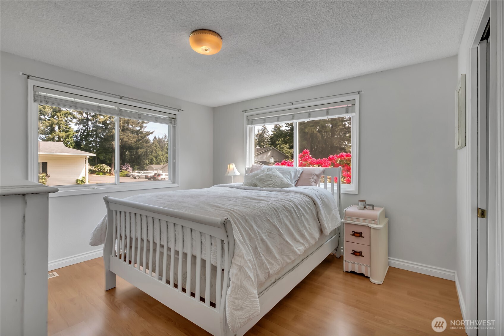 131 S 324th Place , Federal Way, WA 98003