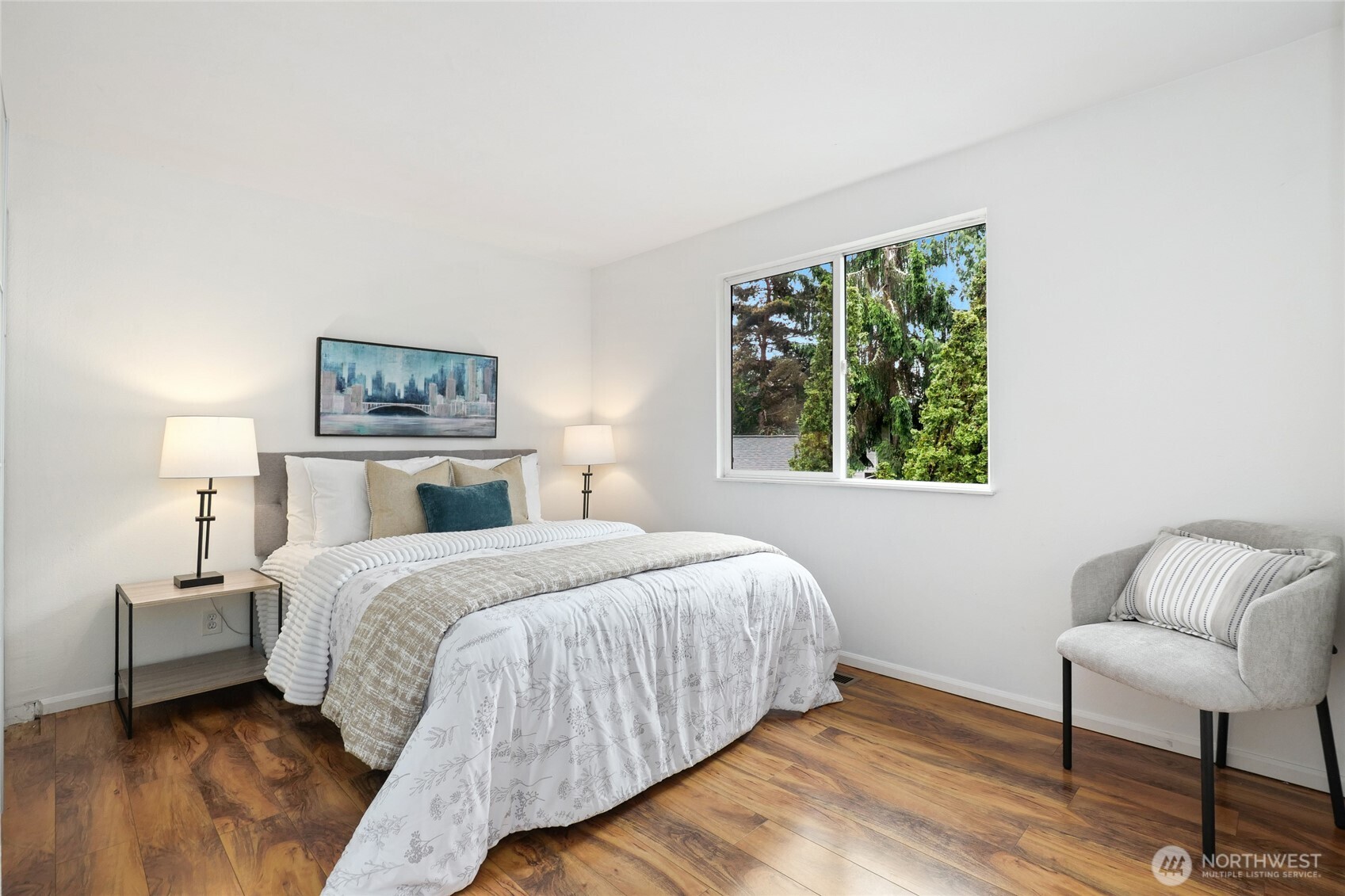 3524 170th Avenue NE, Bellevue, WA 98008