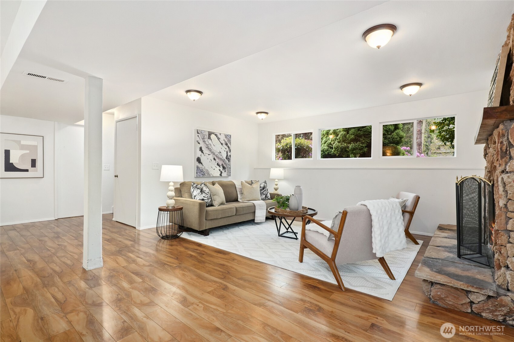 3524 170th Avenue NE, Bellevue, WA 98008