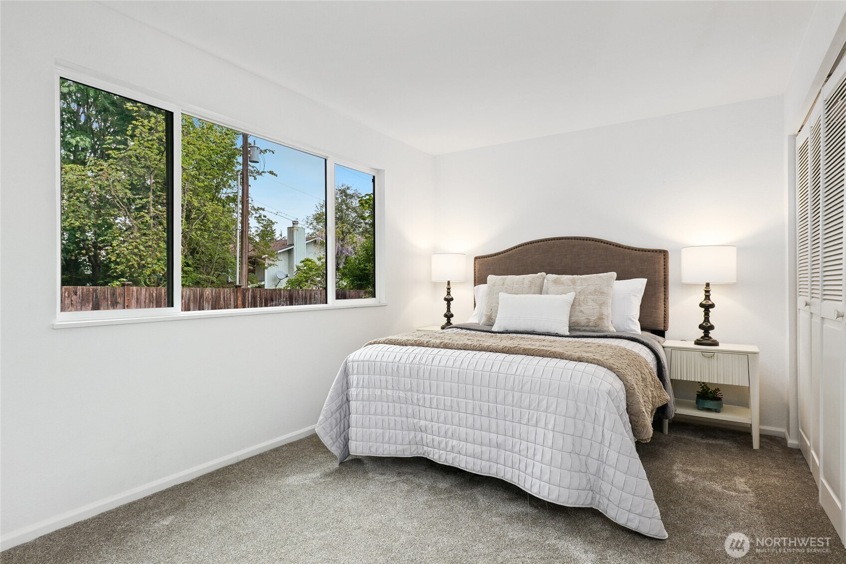 3524 170th Avenue NE, Bellevue, WA 98008