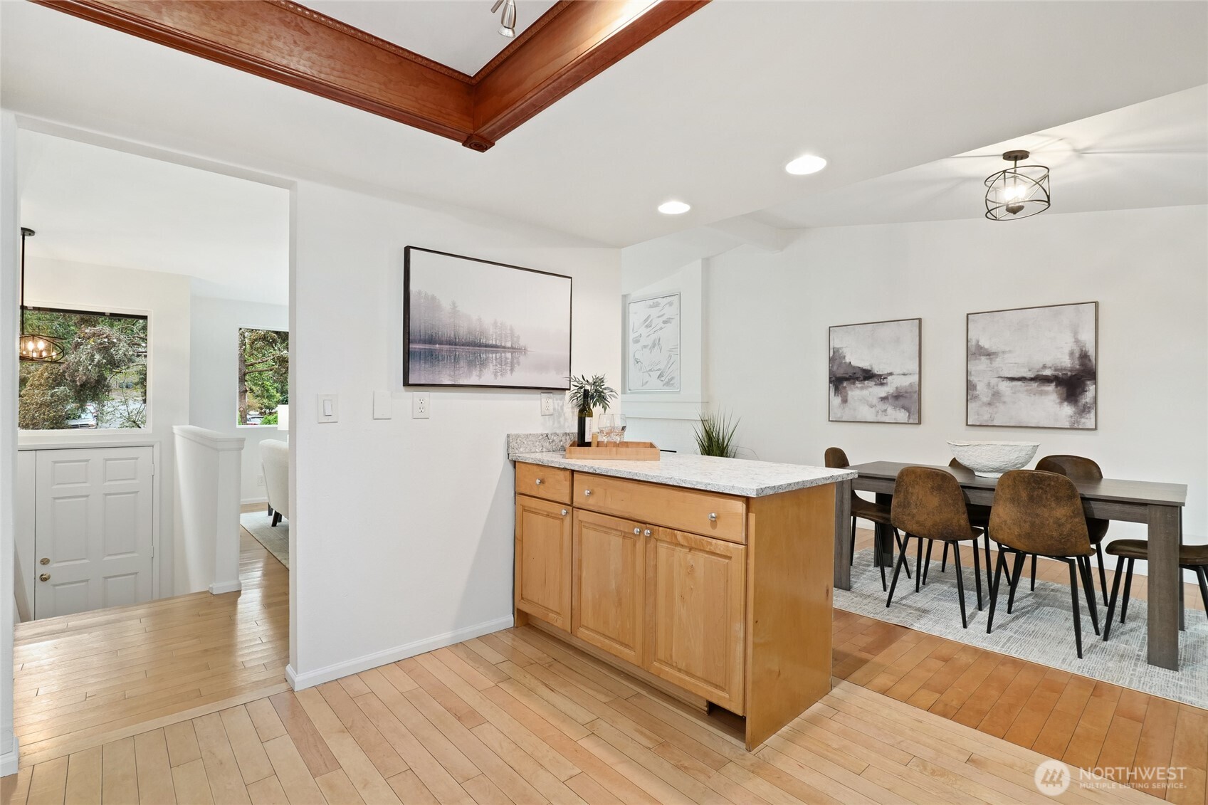 3524 170th Avenue NE, Bellevue, WA 98008