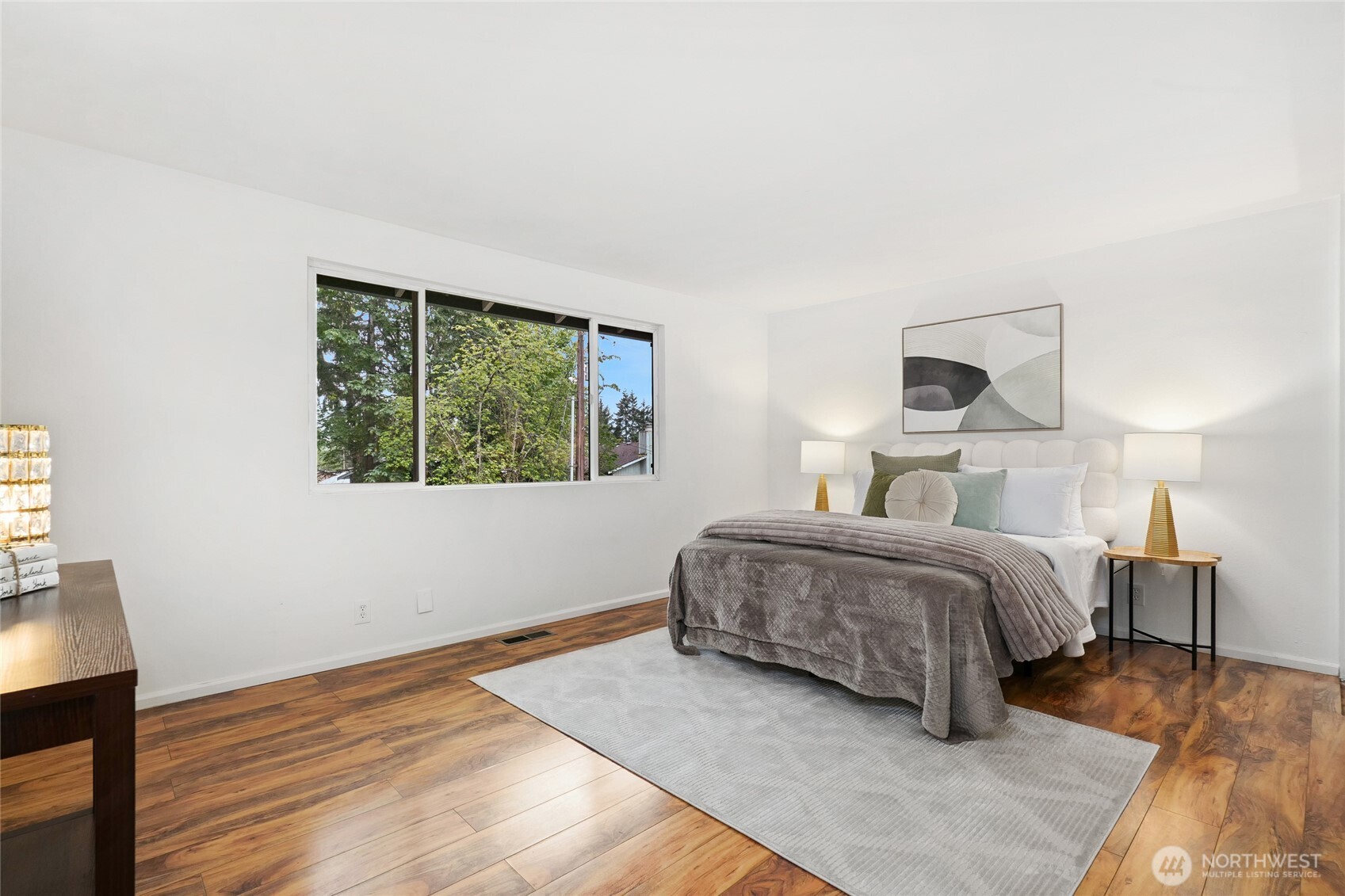 3524 170th Avenue NE, Bellevue, WA 98008