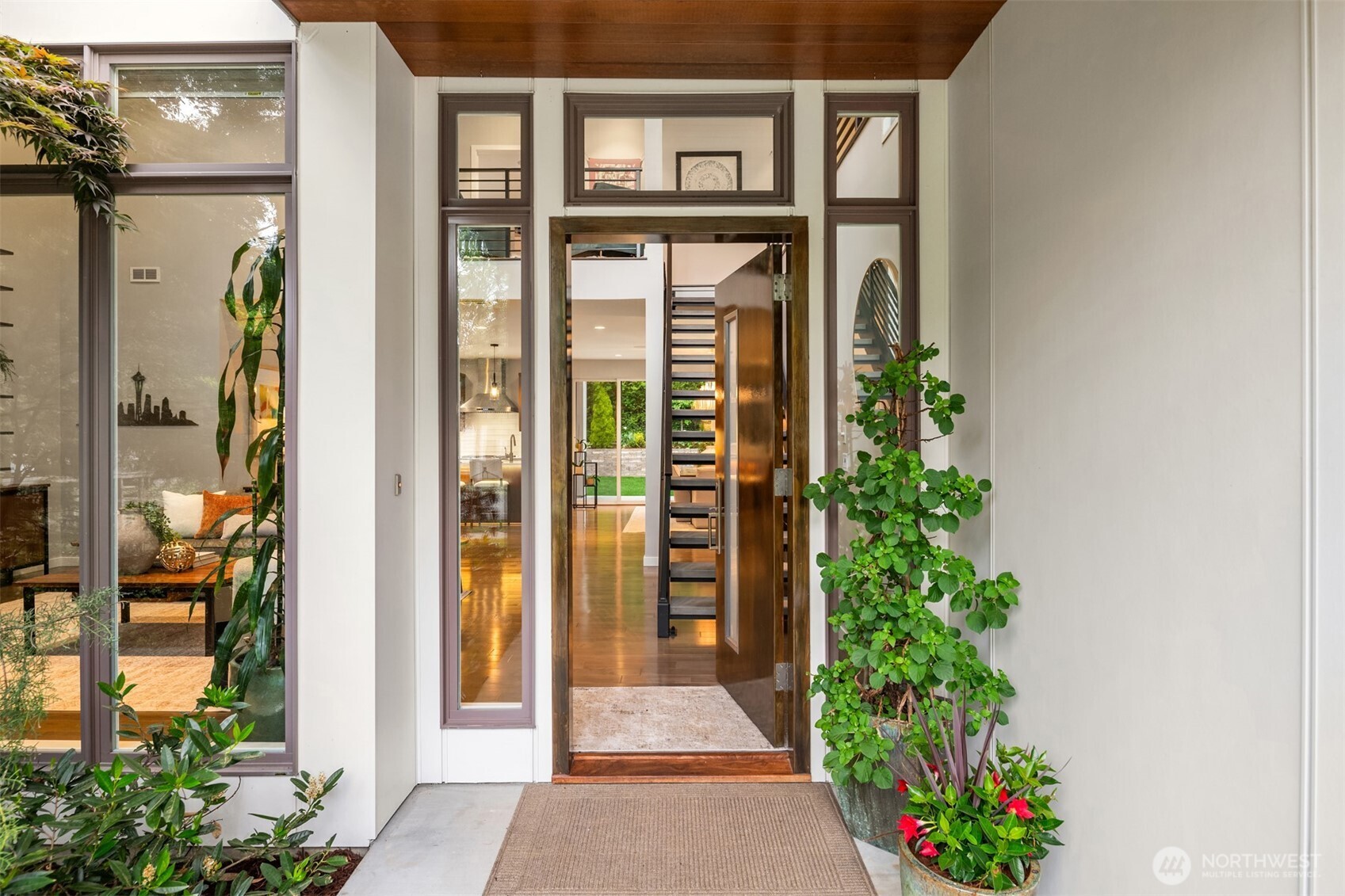 8221 21st Avenue NE, Seattle, WA 98115