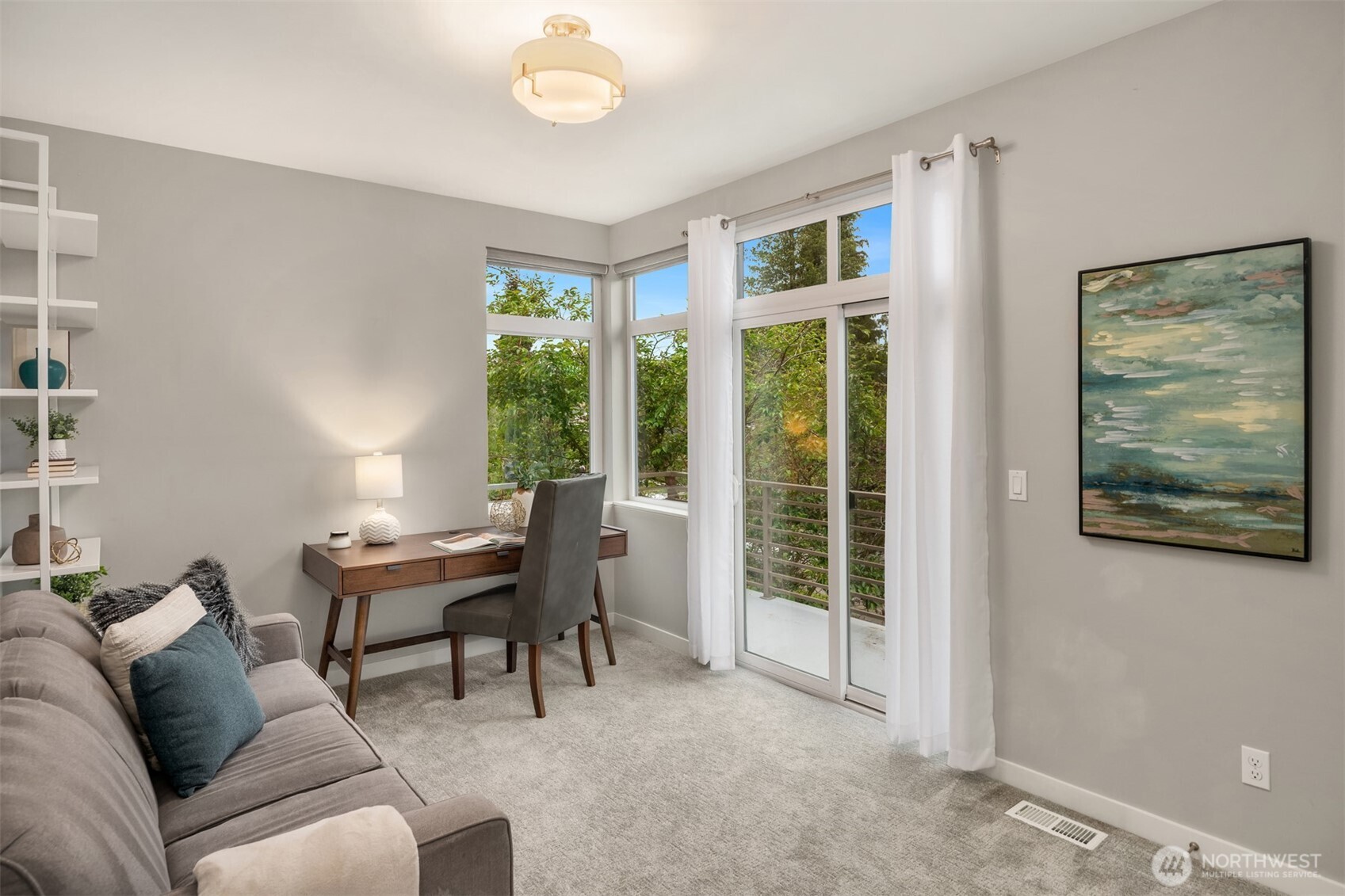 8221 21st Avenue NE, Seattle, WA 98115