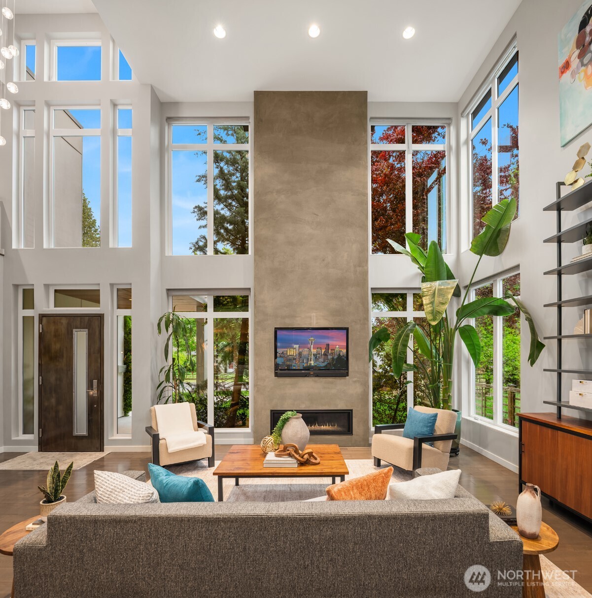 8221 21st Avenue NE, Seattle, WA 98115