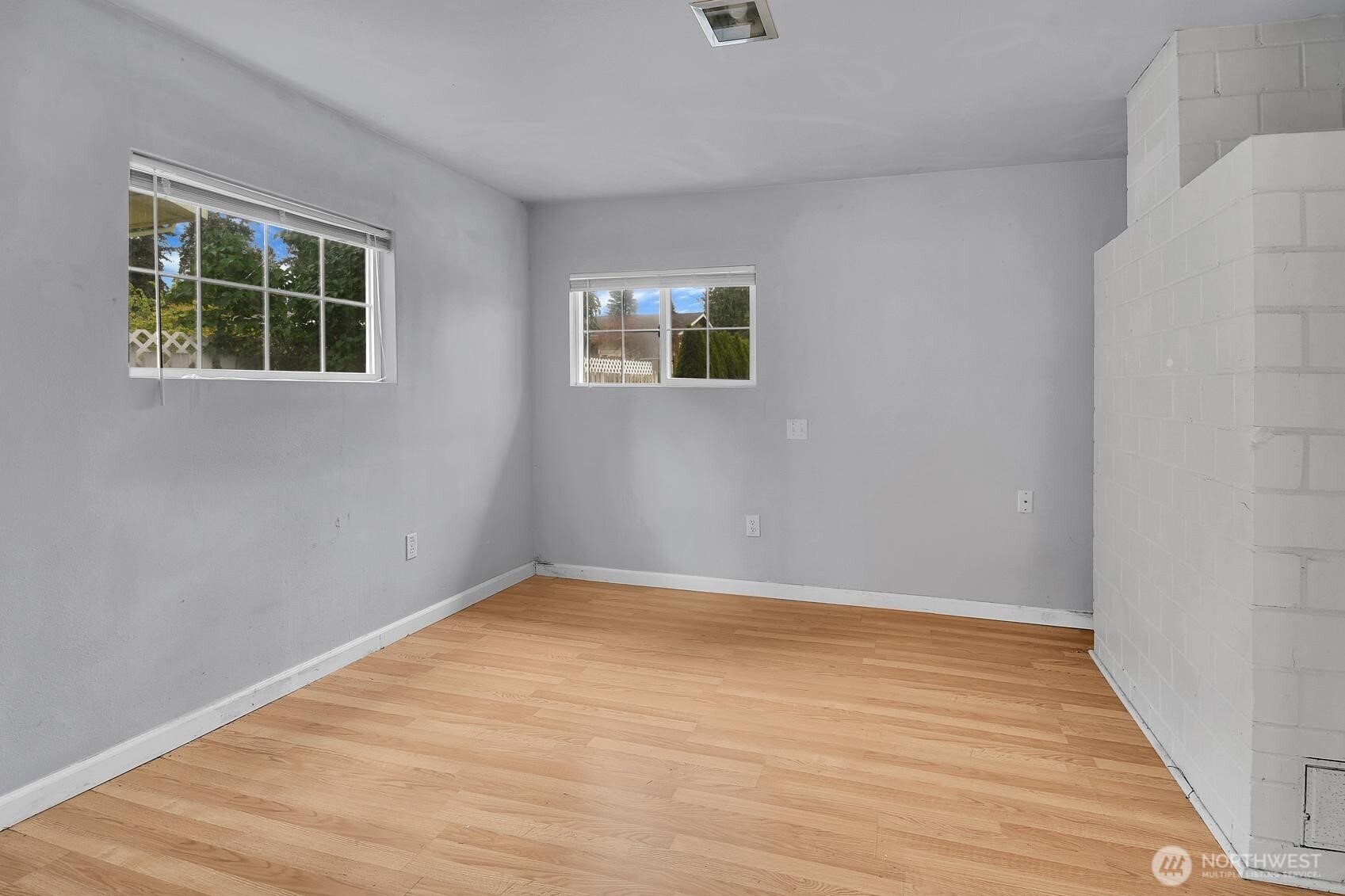 5907 177th Street SW, Lynnwood, WA 98037