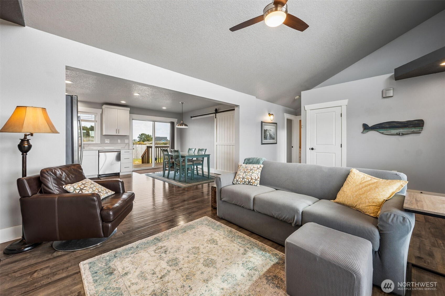447 N Portal Loop SW, Ocean Shores, WA 98569