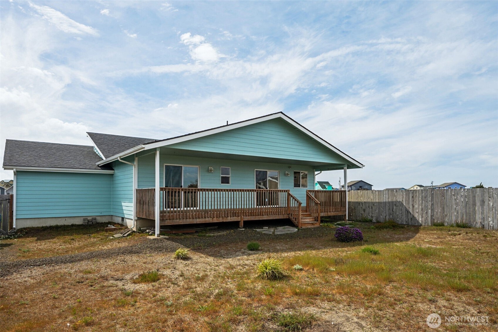447 N Portal Loop SW, Ocean Shores, WA 98569