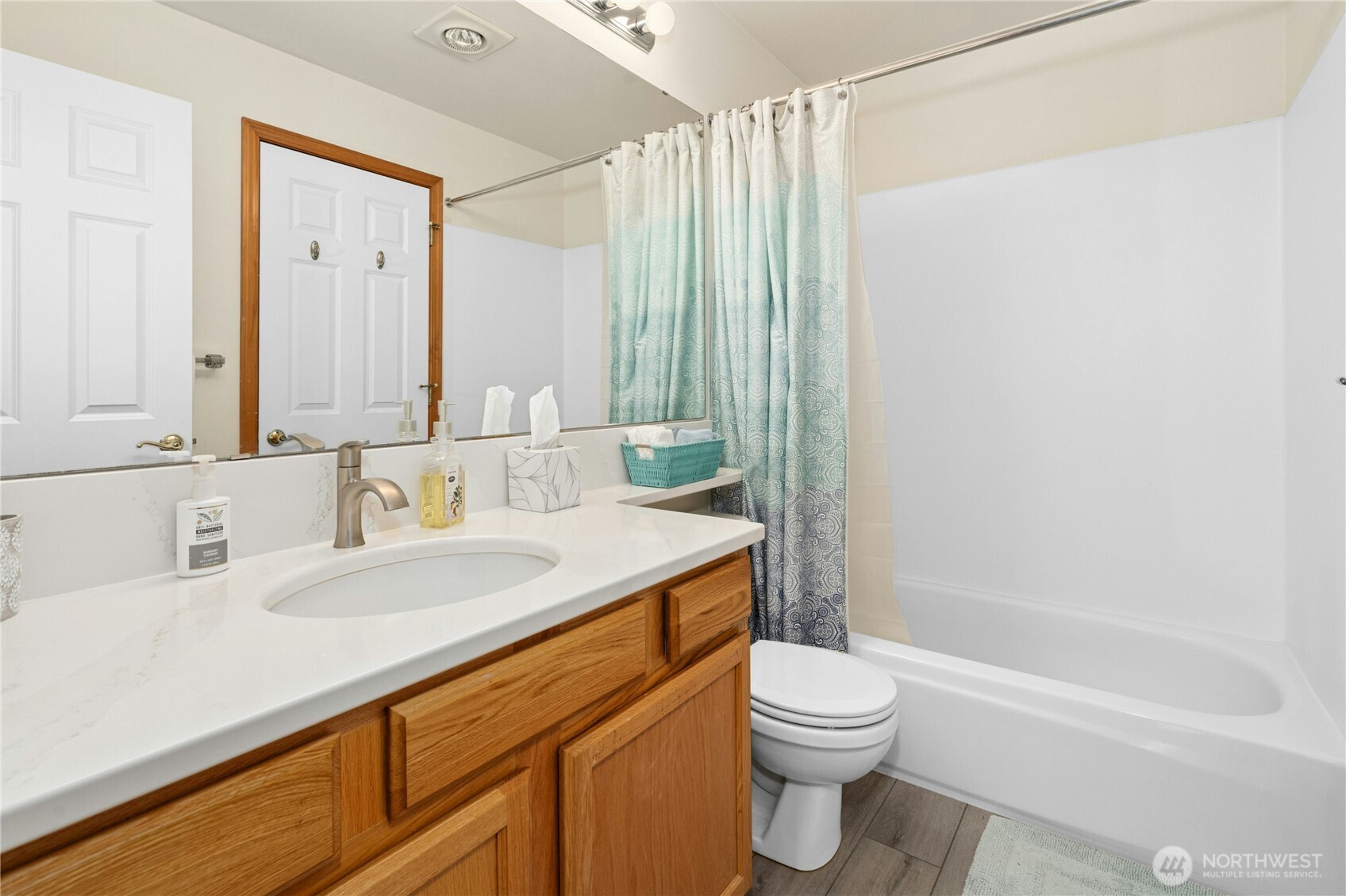 5620 14th Drive W #Q-201, Everett, WA 98203
