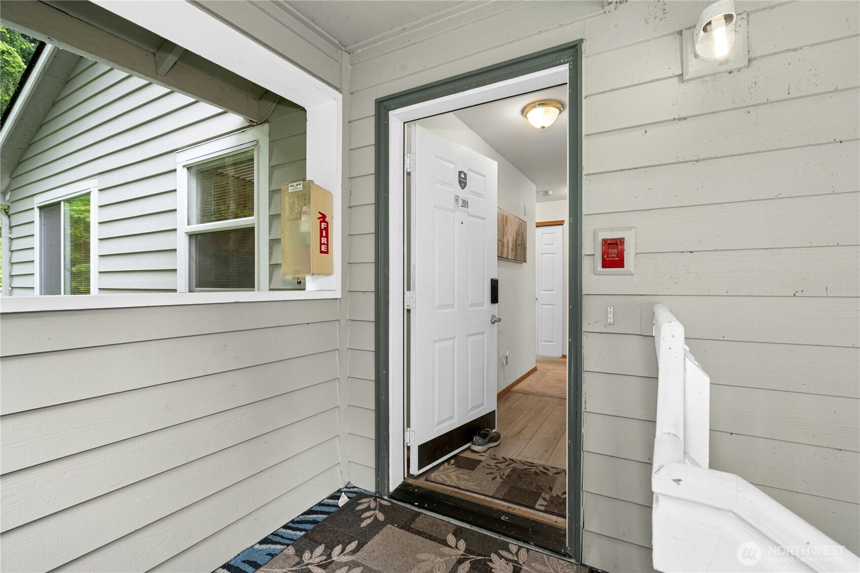 5620 14th Drive W #Q-201, Everett, WA 98203