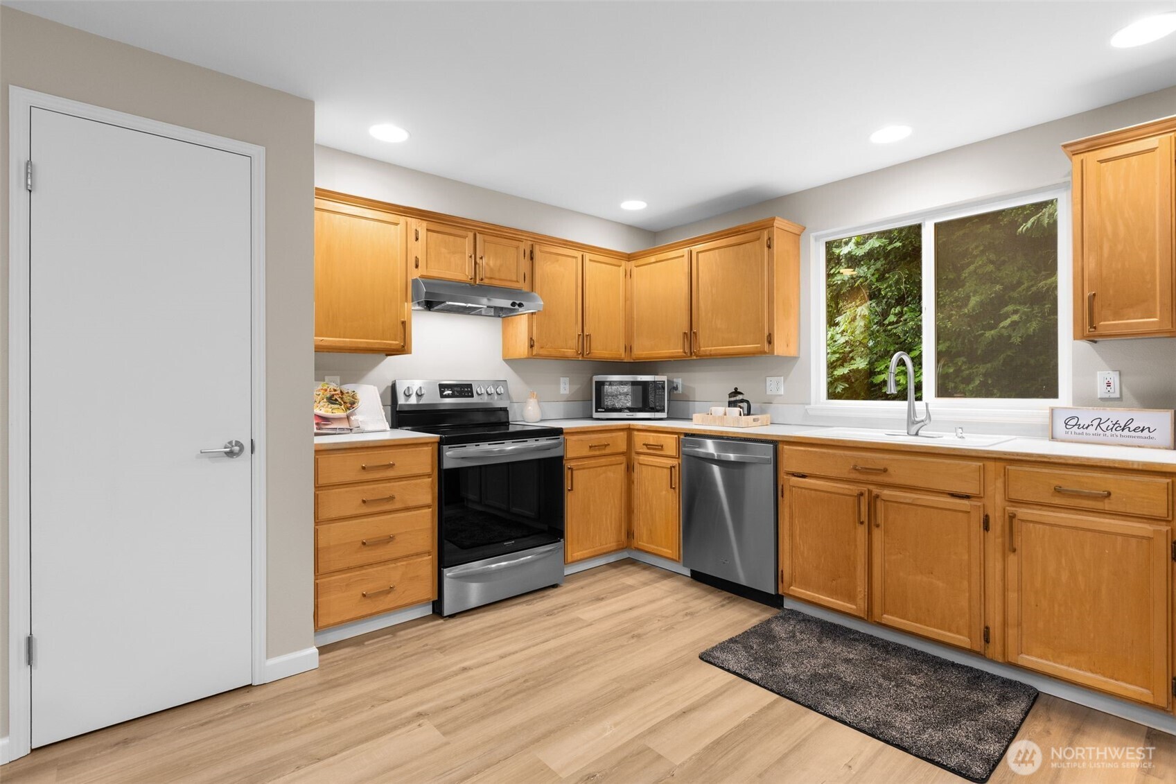 20132 SE 258th Place , Covington, WA 98042