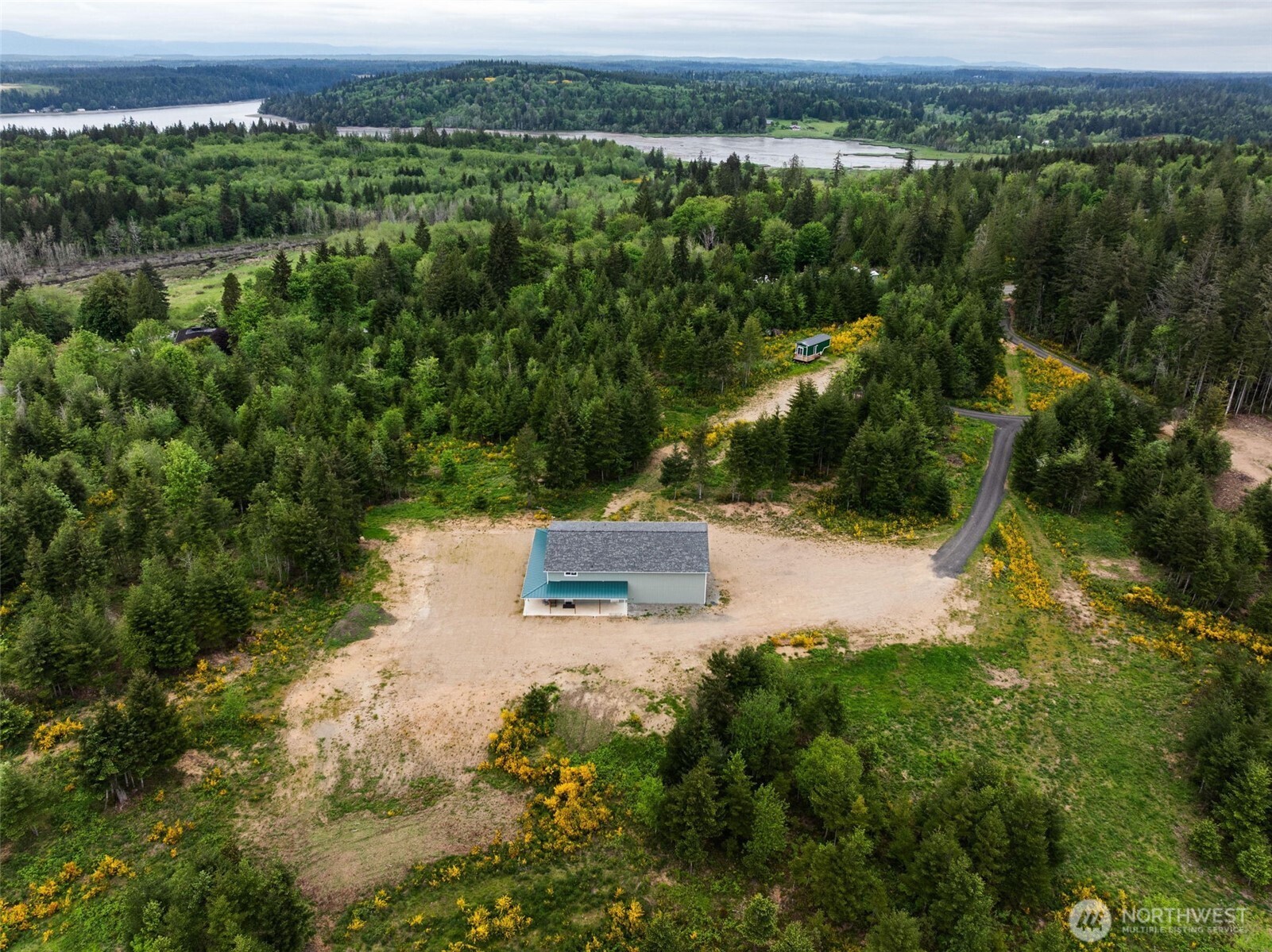 1363 E Crestview Drive , Shelton, WA 98584