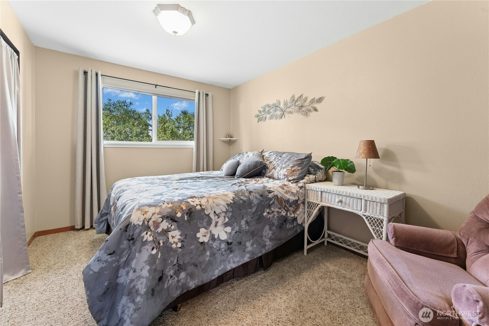 18204 59th Place W, Lynnwood, WA 98037