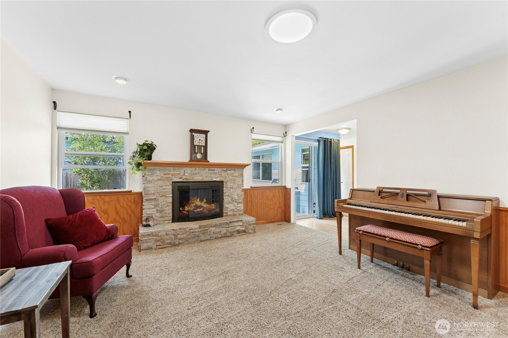 18204 59th Place W, Lynnwood, WA 98037